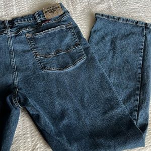 Men’s Wrangler Bootcut Relaxed Jeans